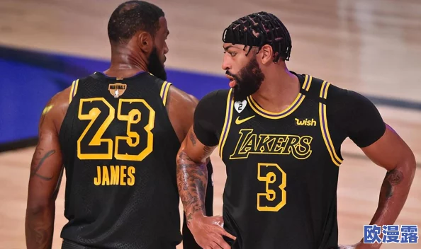 男生女生一起嗟嗟嗟很痛真人不同的国家:跨文化交流中的情感表达与心理健康影响分析 男生女生一起嗟嗟嗟很痛真人不同的国家:跨文化交流中的情感表达与心理健康影响分析